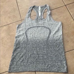 🍋 Lululemon Swiftly Tech tank